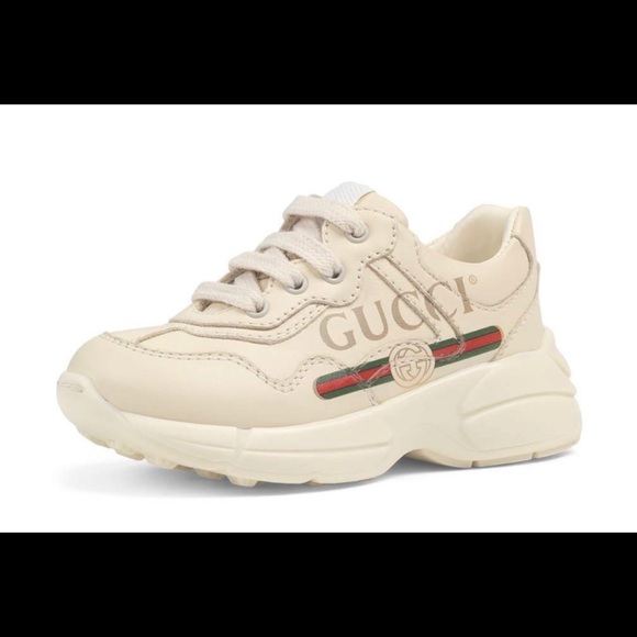 Gucci Other - Toddler Gucci logo leather sneaker size 26 (8-9)